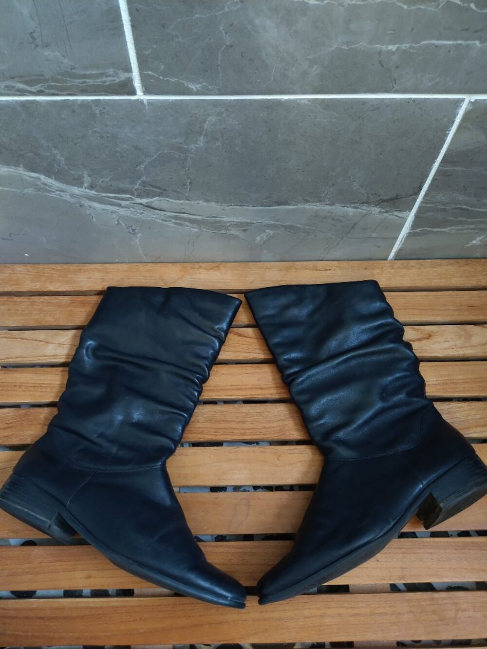 Croft & Barrow "Peggie" Black Leather Slouch Boots Black (Size 10)